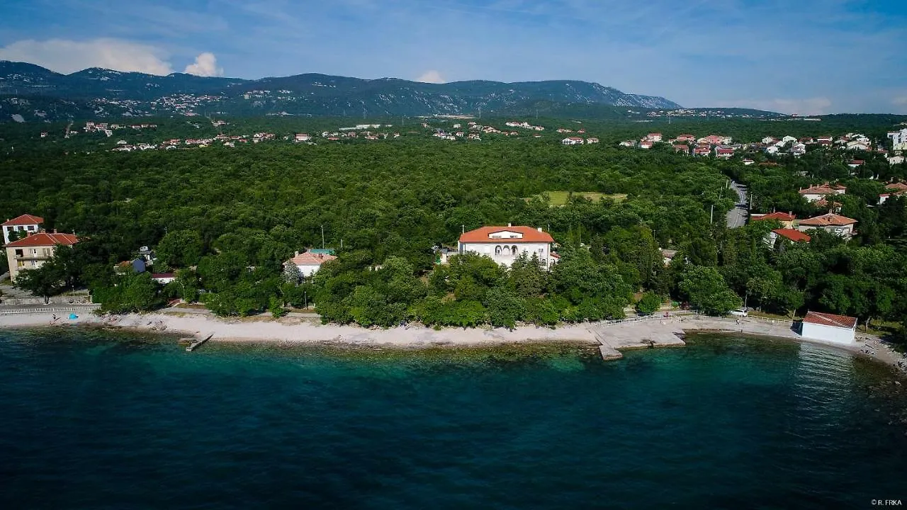 Apartments Omorfia Kraljevica Croatia